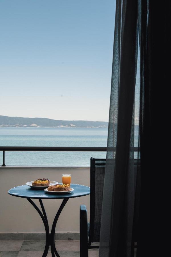 Calma Beach Hotel Stavros  Exteriör bild